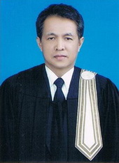 พี่ตุ๊กตา ทนายณุมาพร พัฒนพงศธร